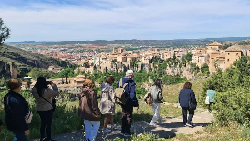 Madrid: Cuenca Day Tour with or without Enchanted City - How the two tour options compare