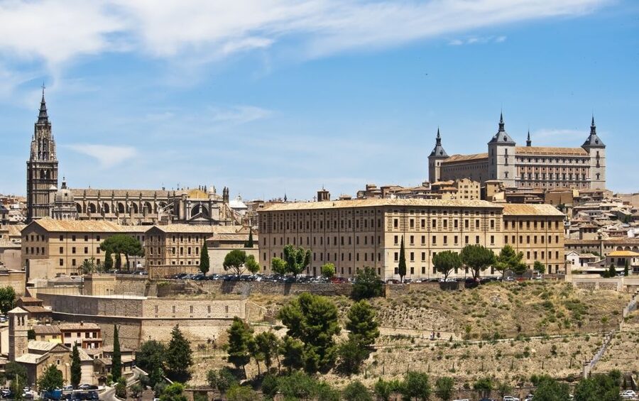 Madrid: Day Trip to Toledo with Walking Tour & Small Group - Key points at a glance