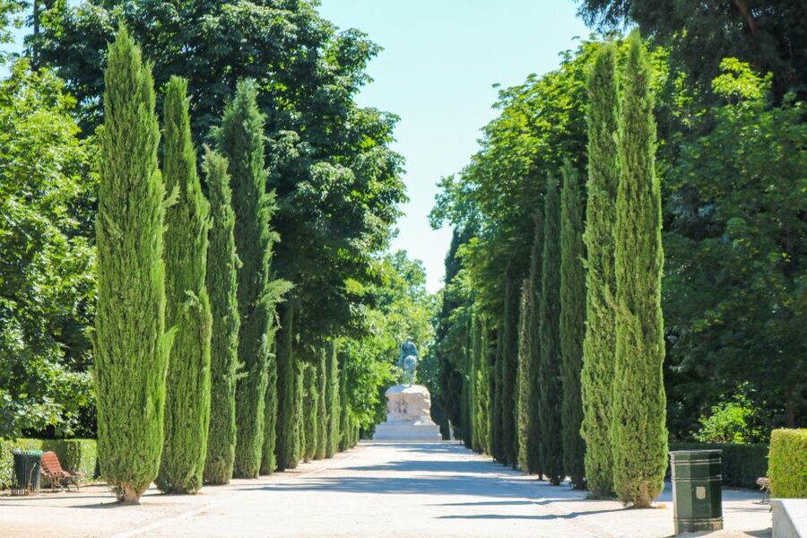 Madrid: El Retiro Park Self-Guided Audio Tour - The Parterre Garden and Galapagos Fountain