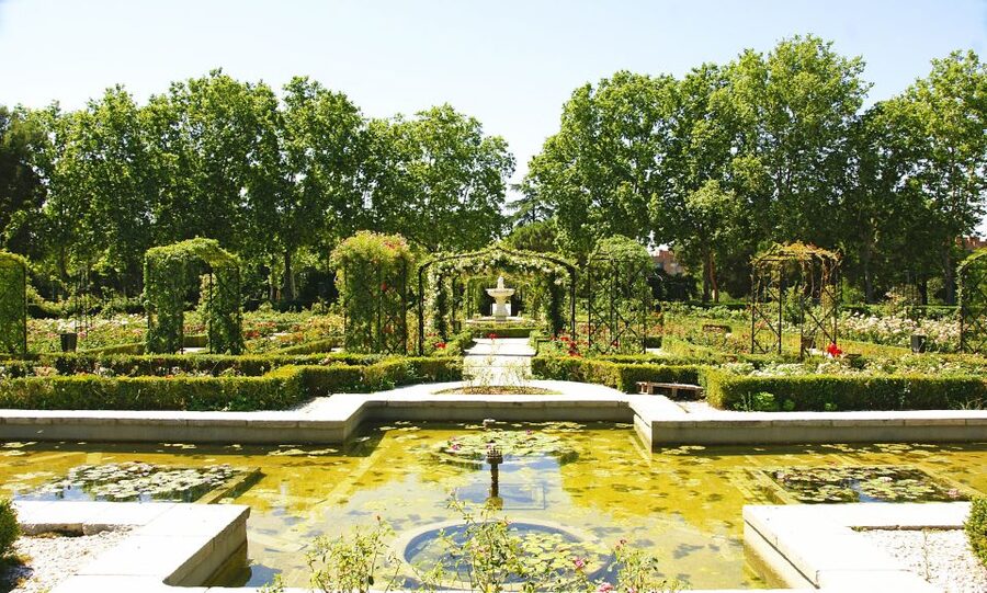 Madrid: El Retiro Park Self-Guided Audio Tour - The Crystal Palace and the park’s most recognizable view
