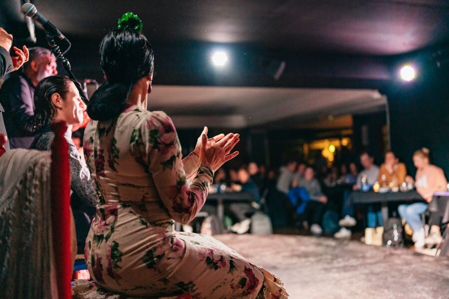 Madrid: Flamenco Show at Tablao Las Carboneras - Your included drink and the dinner decision