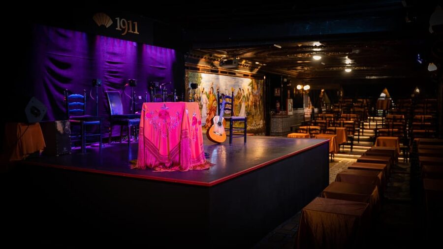 Madrid: Flamenco Show&Drink at Tablao 1911 (World's Oldest) - Practical advice before you book