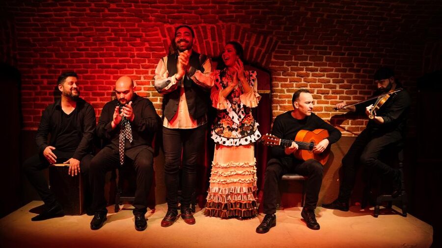 Madrid: Flamenco Show Entry Ticket with Drink & Artist Talk - Should you book Essential Flamenco in Madrid?