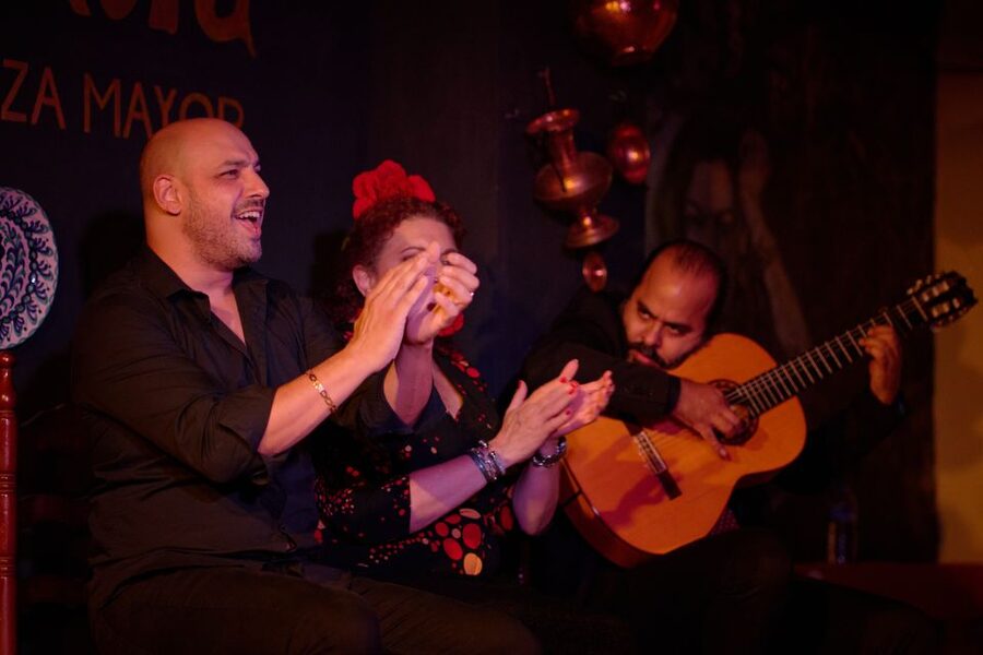 Madrid: Flamenco Show La Quimera with Drinks & Dinner Option - What La Quimera Promises in 90 Minutes