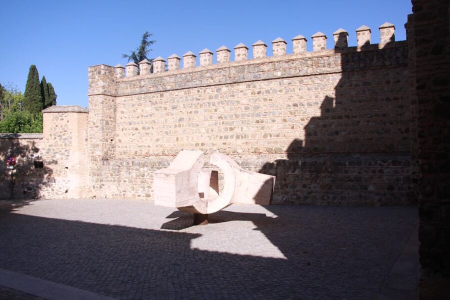 Madrid: Full-Day Guided Tour of Toledo with Cathedral Visit - Santa María la Blanca and Toledo’s layered identity