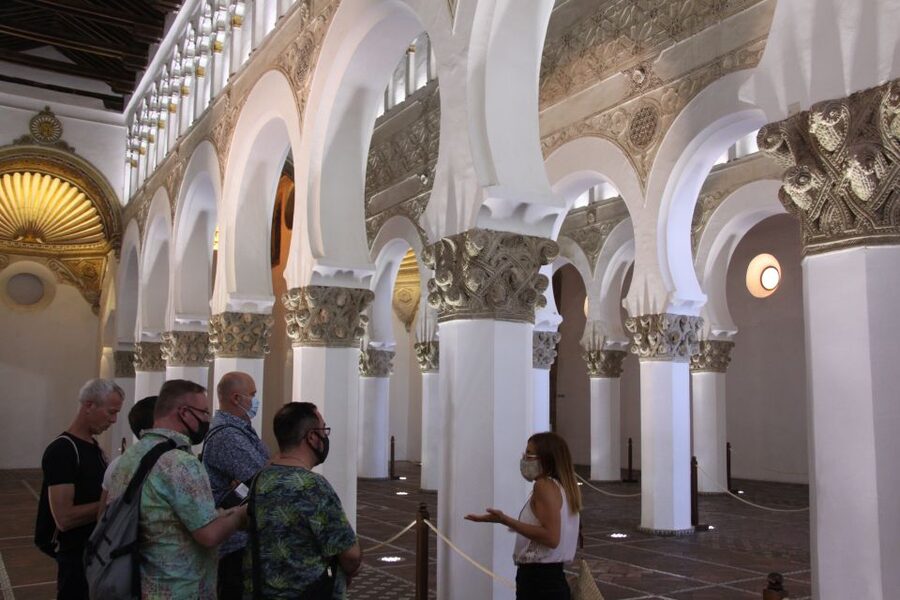 Madrid: Full-Day Guided Tour of Toledo with Cathedral Visit - Toledo Cathedral, the grand finale