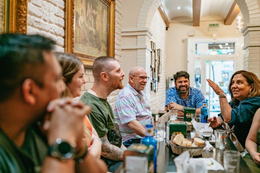 Madrid: Guided Tapas Tour with Tastings and Drinks - A guide-led evening, not just a food checklist