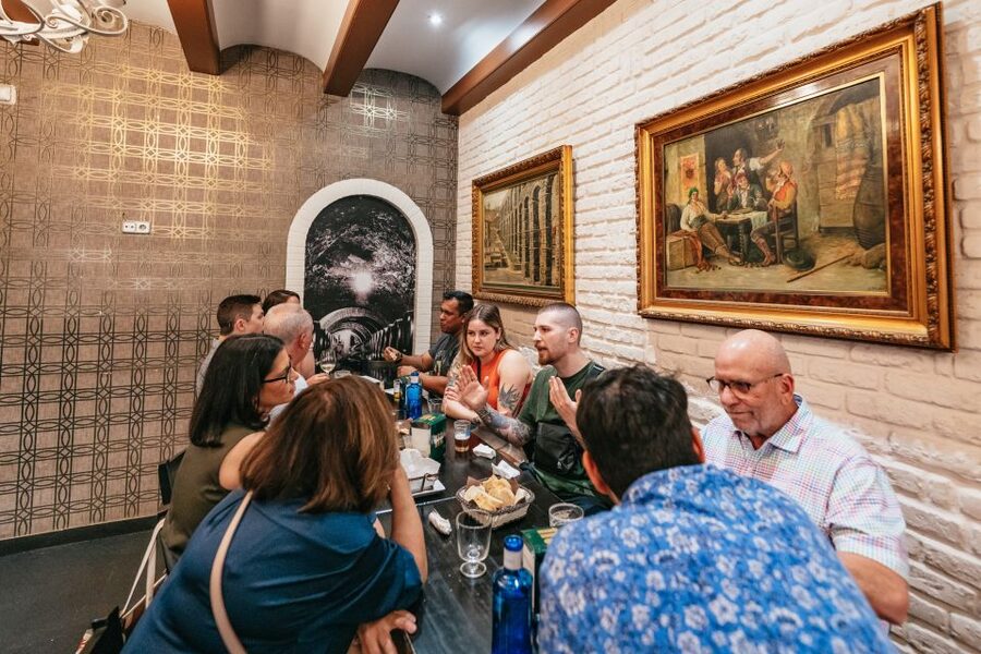 Madrid: Guided Tapas Tour with Tastings and Drinks - Why the less-touristed neighborhood matters