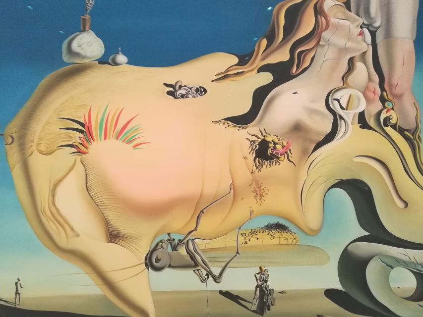 Madrid: Guided Tour of Reina Sofía Museum with Entry Ticket - Key points at a glance