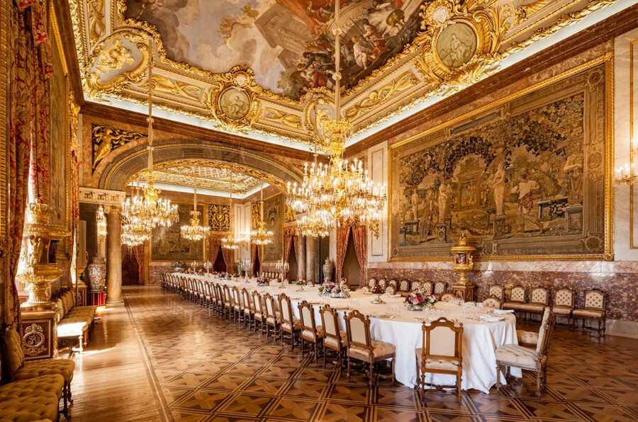 Madrid: Guided Visit to the Royal Palace - Formal reception rooms and royal apartments
