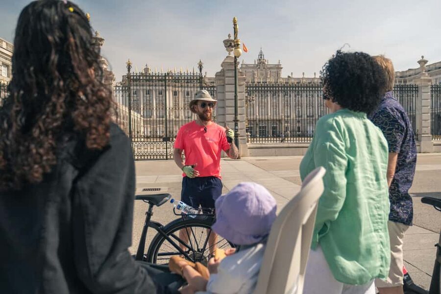 Madrid: Highlights Bike Tour with Optional E-Bike or Tapas - Puerta de Alcalá, Cibeles, and the ride to Sol