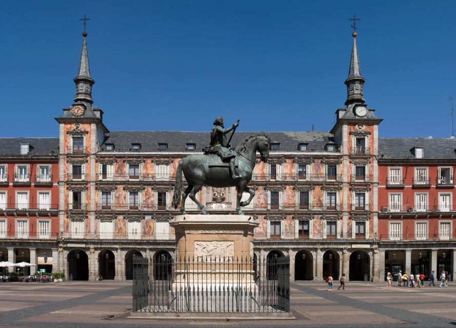Madrid Historical Centre & Old Town Walking Tour in French - Who should book this Madrid walking tour?