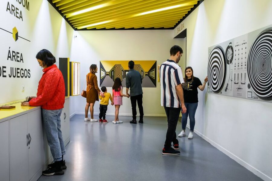 Madrid: Museum of Illusions Ticket - Location and arrival near Tirso de Molina