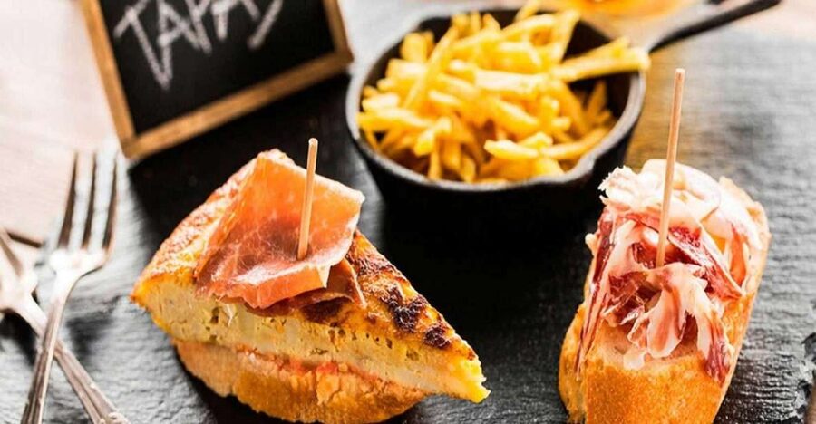 Madrid: Old Madrid Walking Food and Wine Tour - A tapas tour that also gives you your Madrid bearings