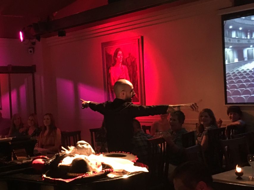 Madrid: Opera and Zarzuela Show and Dinner - The opening overture with Spanish omelet
