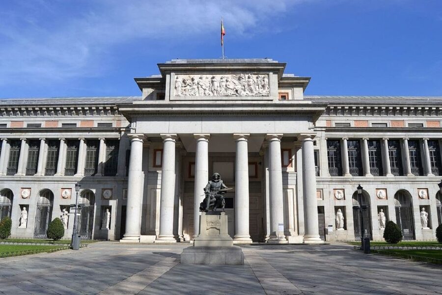 Madrid: Prado Museum Guided Tour - Meeting at the Goya Statue
