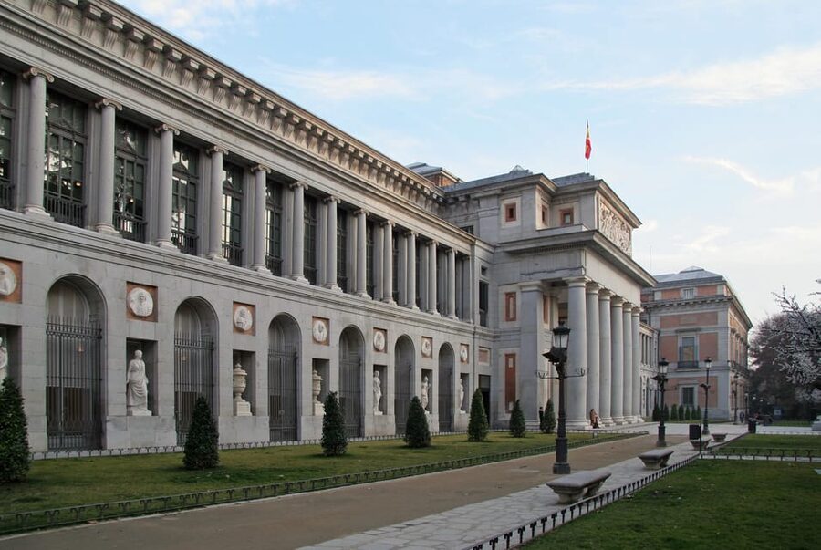 Madrid: Prado Museum Ticket with In-App Audio Guide - The first 20 minutes: get your bearings