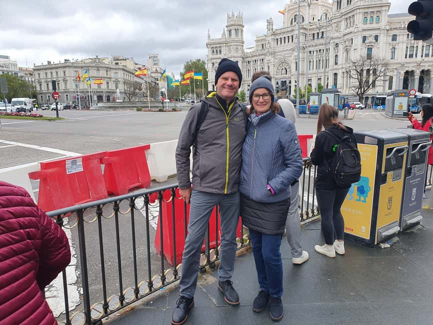Madrid: Private Customized Walking Tour with a Local Host - What you can learn around your own neighborhood