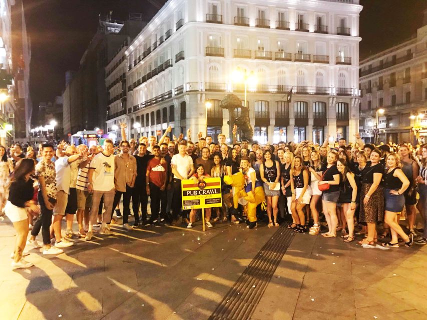 Madrid: Pub Crawl Madrid Running since 2005 Bar Exploration - Key points at a glance