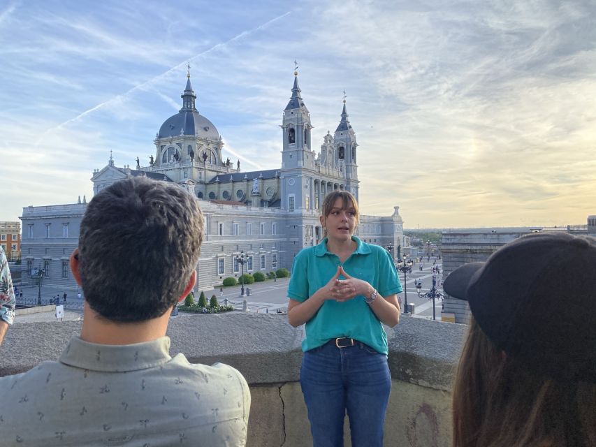Madrid: Royal Palace and Almudena Cathedral Small-Group Tour - Key points to know before booking