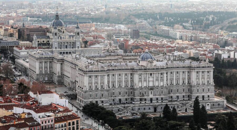 Madrid: Royal Palace Entry Ticket and Small Group Tour - Inside the Grand Staircase and state rooms