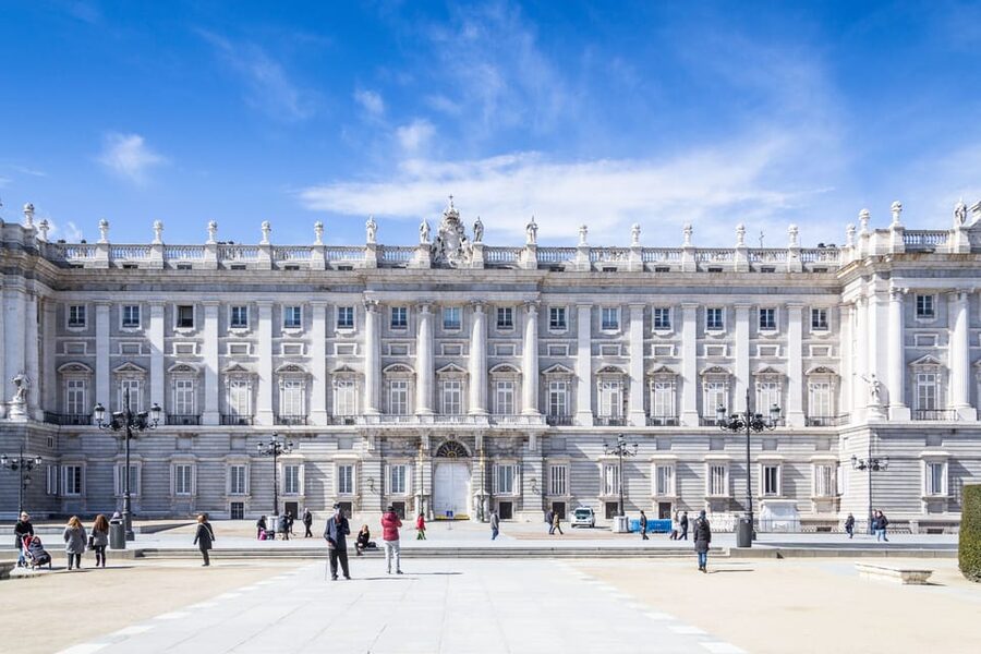 Madrid: Royal Palace Guided Tour with Skip-the-Line Entry - Is Two Hours Enough?