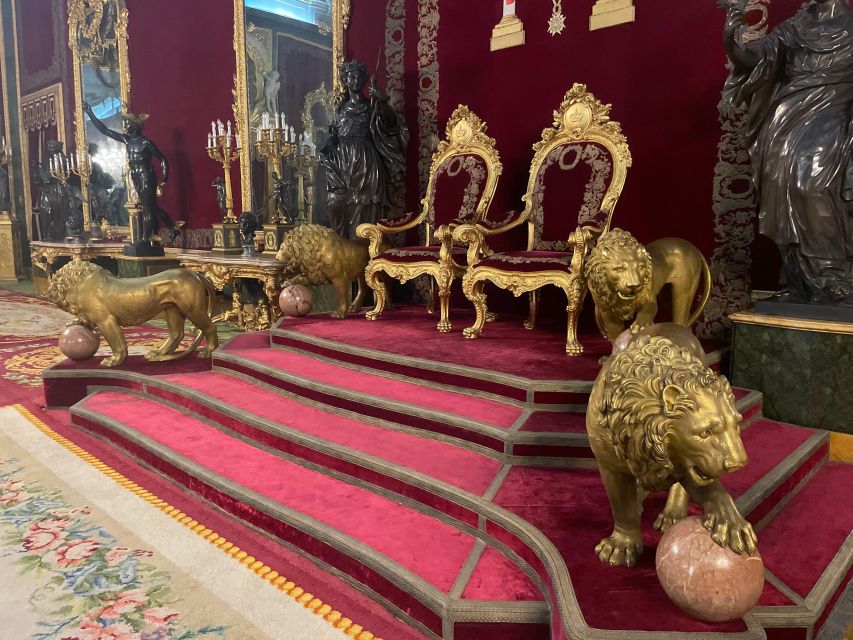 Madrid: Royal Palace tour - semi private or private - Who will get the most from this palace tour?