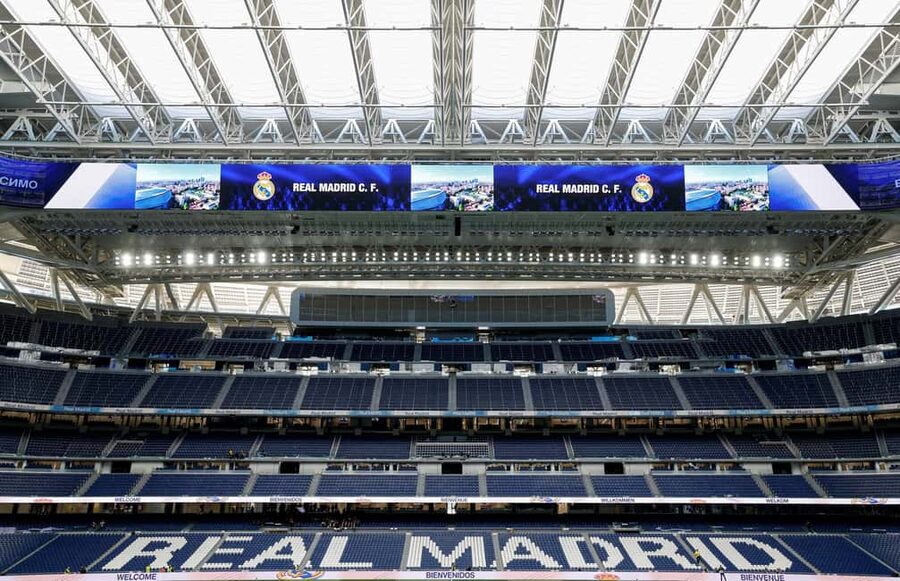 Madrid: Santiago Bernabéu and Real Madrid Guided tour - Starting at Av. de Concha Espina, 2