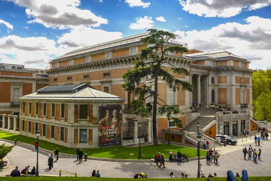 Madrid: Small Group of Prado Museum Tour & Optional Tapas - What two hours can and cannot do