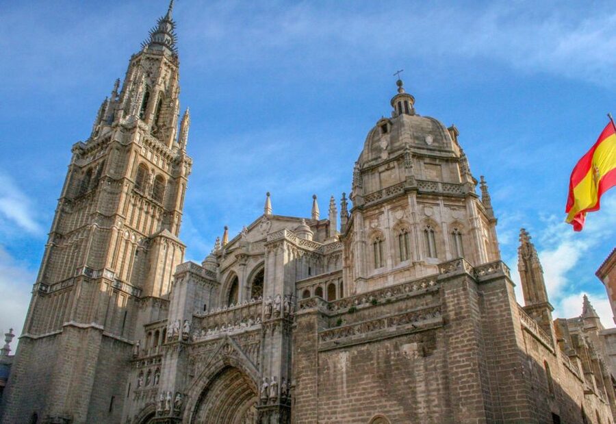Madrid: Toledo Day Trip with Winery Visit and Wine Tasting - Free time for lunch, with one clear limitation