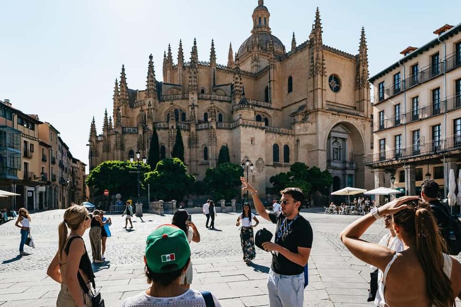 Madrid: Toledo & Segovia Full Day Guided Tour with Alcázar - Why this day trip works from Madrid