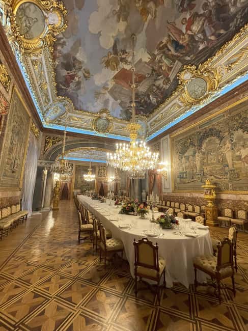Madrid: Visit to the Royal Palace & Walking Tour of the City - What the $40 price gets you