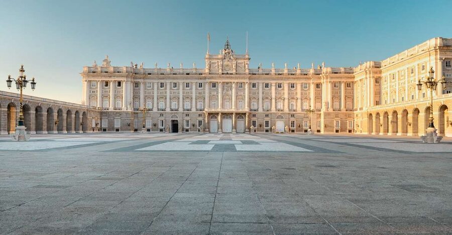 Madrid: Visit to the Royal Palace & Walking Tour of the City - Starting near Plaza de España