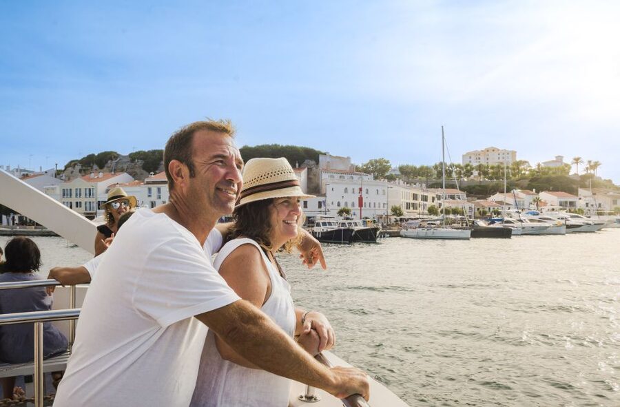 Mahon: Harbor Boat Tour with Underwater Viewing & Commentary - Why Mahón Harbor Is Worth Seeing by Boat