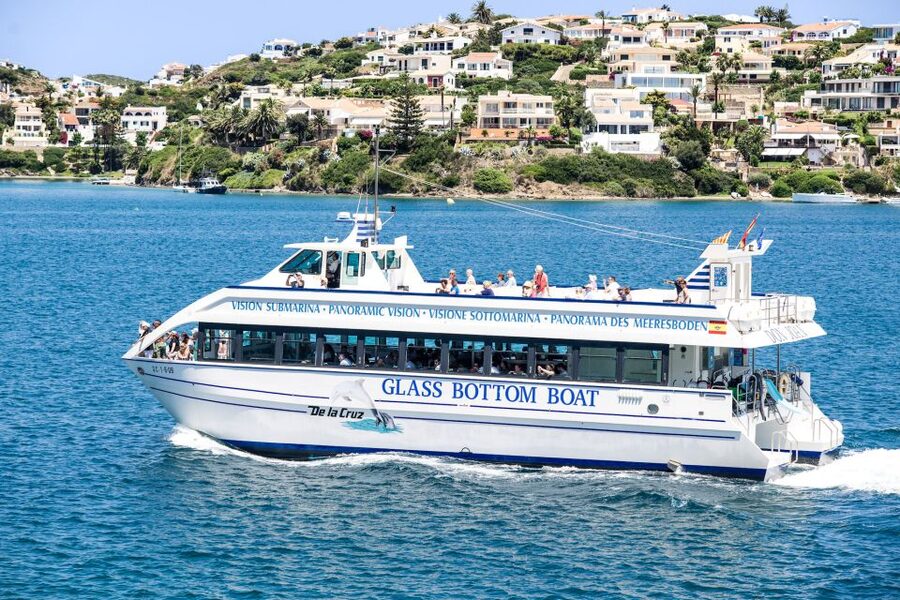 Mahon: Harbor Boat Tour with Underwater Viewing & Commentary - Lazareto, Mola, and the Harbor Entrance Defenses