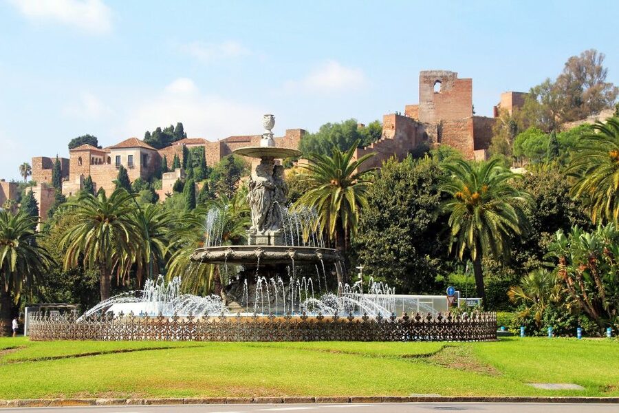 Málaga: 3-Hour Complete Walking Tour with Tickets - Why this is a smart first look at Málaga