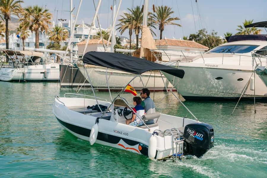 Malaga: Boat Rental without a License for Dolphin Watching - Choosing 30 minutes, one hour, or four