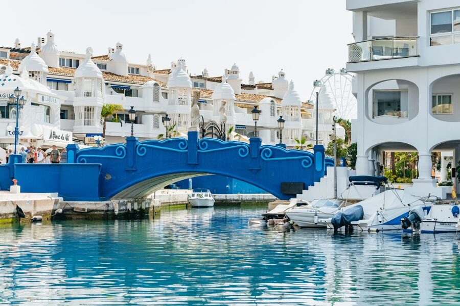 Malaga: Boat Rental without a License for Dolphin Watching - The Benalmádena location matters