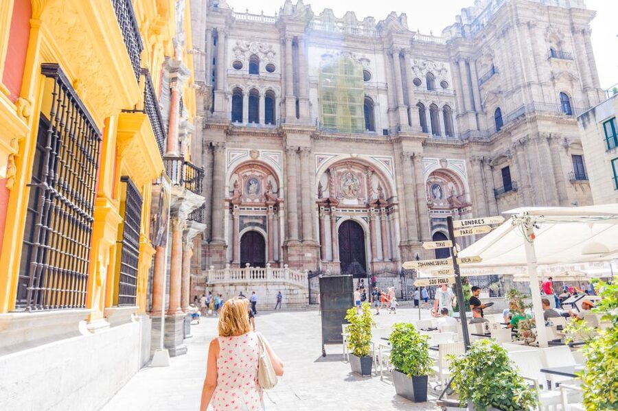 Malaga: City Sightseeing Hop-On Hop-Off Bus Tour - The green route: botanical gardens and the outer city