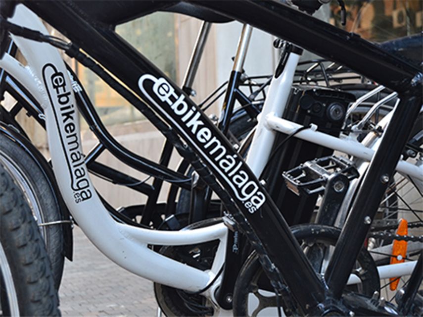 Malaga: Electric Bike Rental - Riding with a baby seat