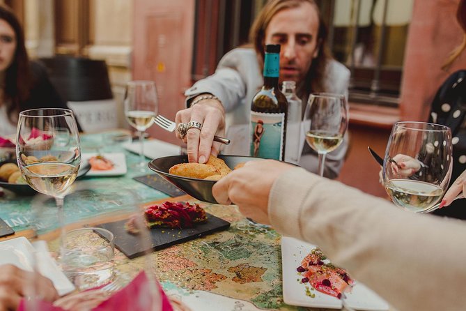 Málaga Evening Tapas Crawl Tour by Food Lover Tour - The social side: easy company, with a few limits
