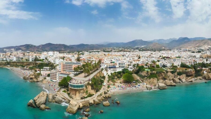 Malaga: Frigiliana & Nerja Tour with Local Product Tastings - Nerja: three hours for views, beach, and lunch