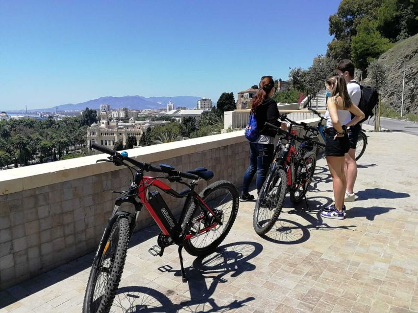 Malaga: Guided E-Bike Tour - Beaches, promenade, and the Mítico Balneario