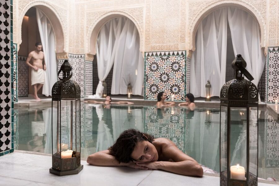 Malaga: Hammam Al Ándalus Entry Ticket with Massage - Who will enjoy this most?