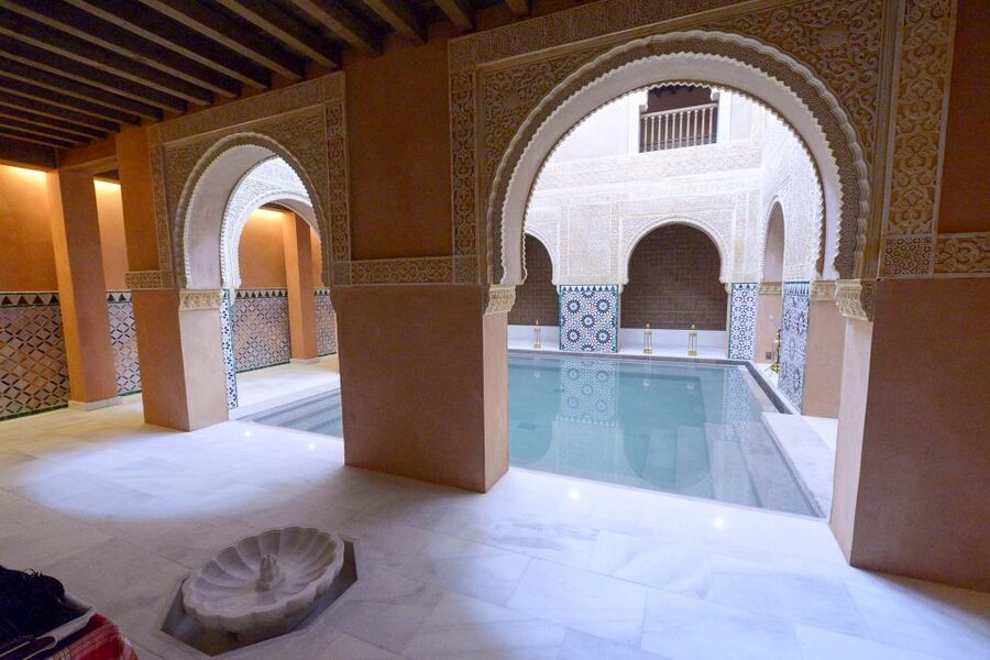 Malaga: Hammam Al Ándalus Entry Ticket with Massage - Is $71 good value?