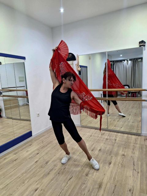 Málaga: Learn to dance flamenco rumba in 45 minutes - Is 45 minutes enough?