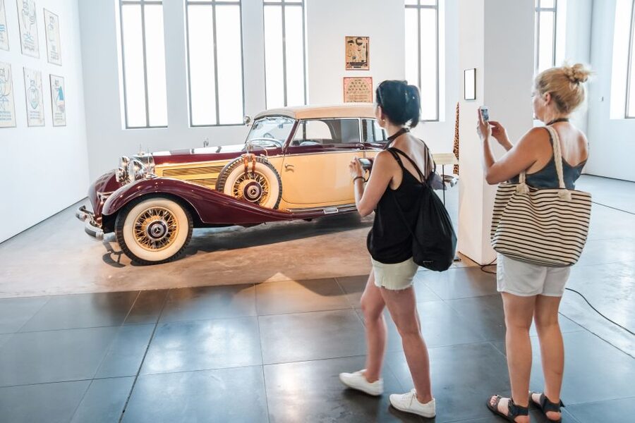 Málaga: Museo del Automóvil y la Moda Ticket - How long the visit takes and what $14 buys you