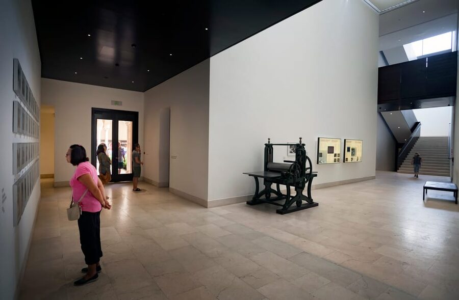 Málaga: Museo Picasso Málaga Entry Ticket - Price, timing, and practical restrictions