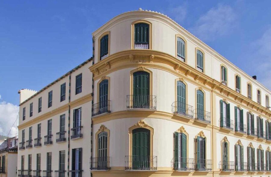 Málaga: Picasso Birthplace Museum Ticket & City Audio Guide - What this Málaga experience actually includes