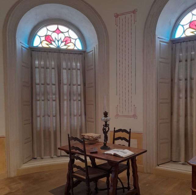 Malaga: Picasso’s Birthplace Museum Entrance Ticket - Personal objects that make the artist approachable